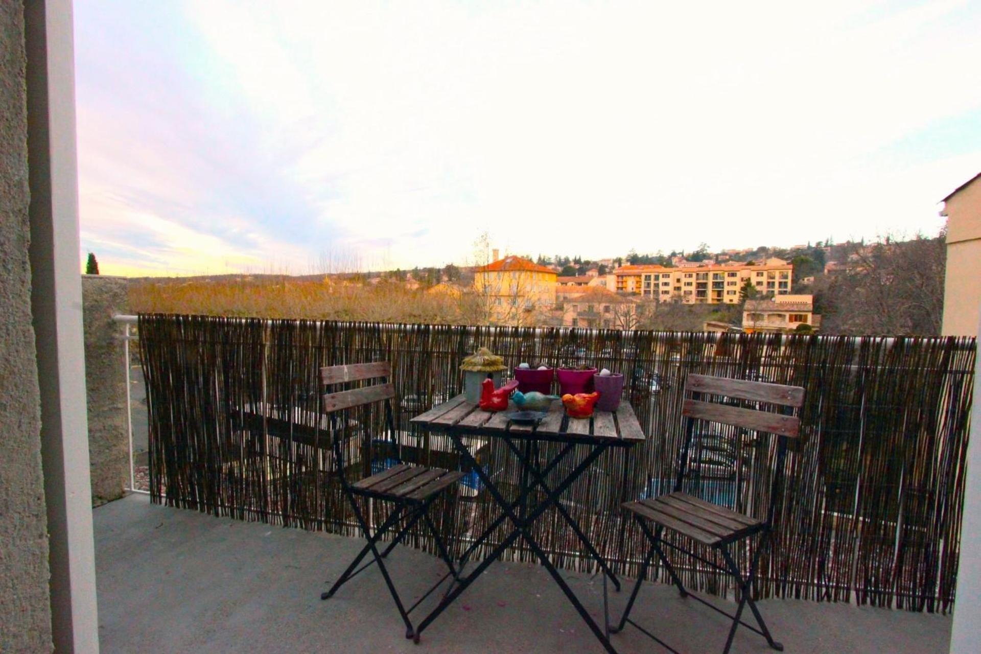 Joli Appartement Avec Balcon Au Coeur De פורקלקייה מראה חיצוני תמונה